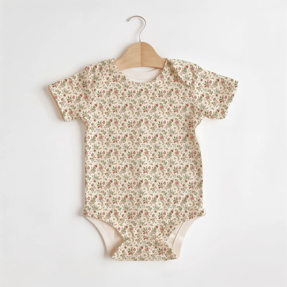 Summer Baby/Toddler Short-Sleeve Romper With Crotch Snaps – Classic Crimson & Evergreen Christmas Botanical